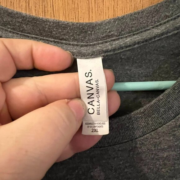 Size 2XL - Gray Short Sleeve "Home Alone" T-Shirt - Picture 4 of 7